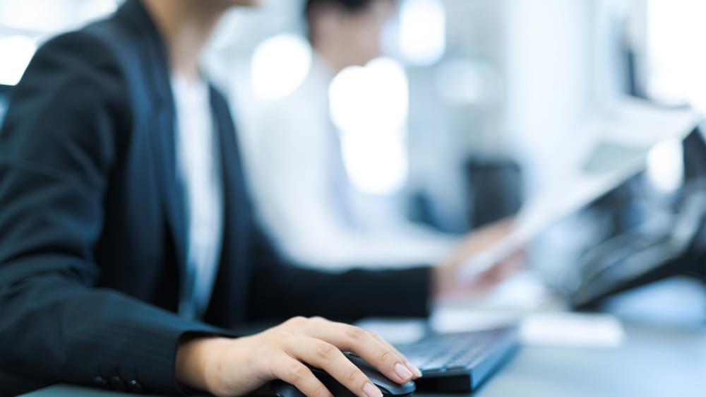 スタッフ教育・管理体制